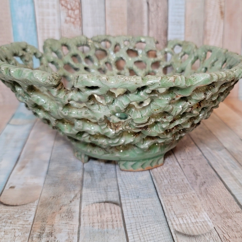 Earthy Round Decorative Lattice Bowl Green - Picture 5 of 6